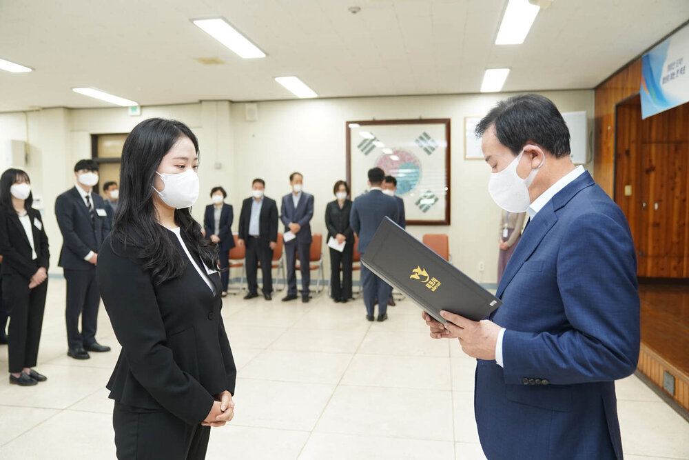 신규공무원 임용장-1